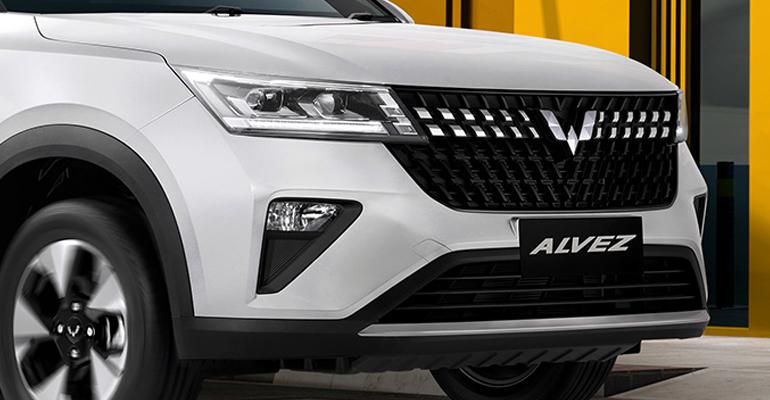 X Shaped LED front Binguo EV - www.wuling-bali.com